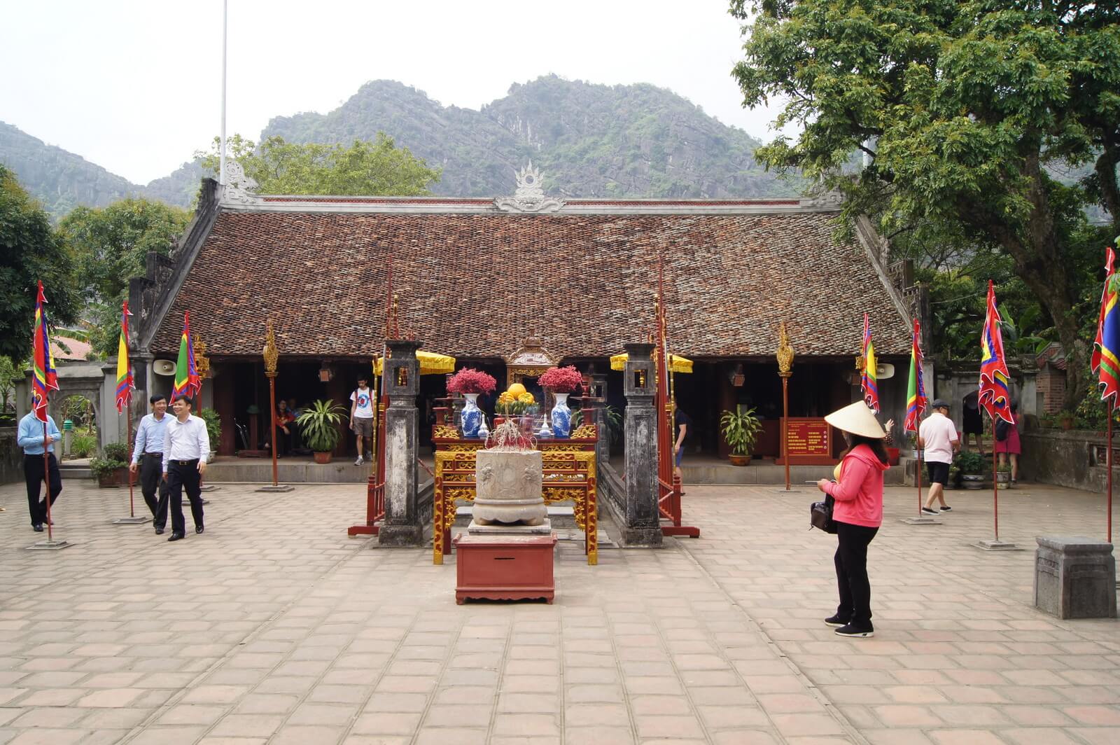 Hoa Lu - świątynia