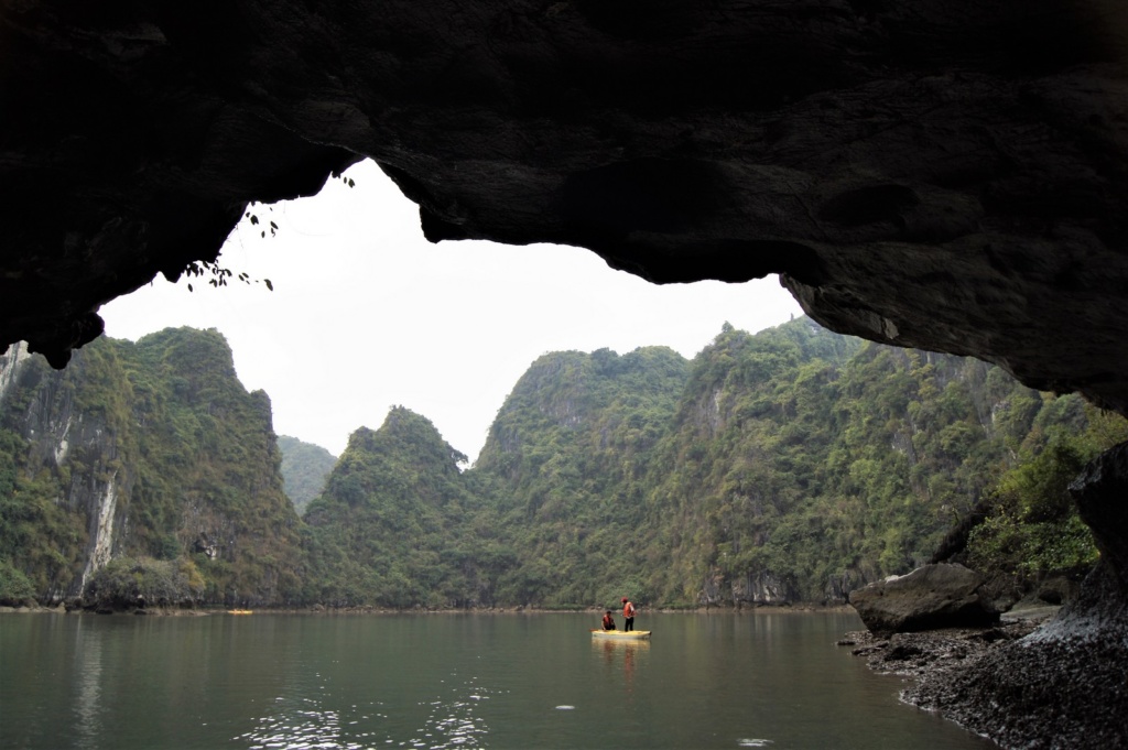 5HaLong-bay0112-2-1024x681