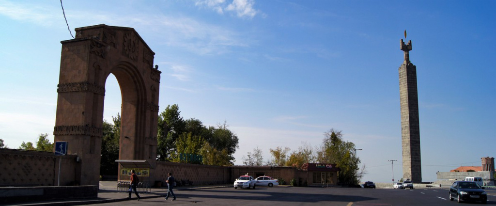 Wejście do Parku Zwycięstwa