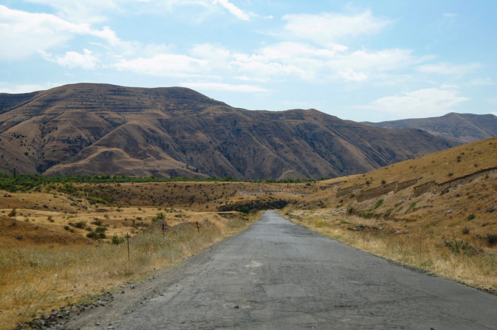 Garni - Chor Wirap - droga na skróty
