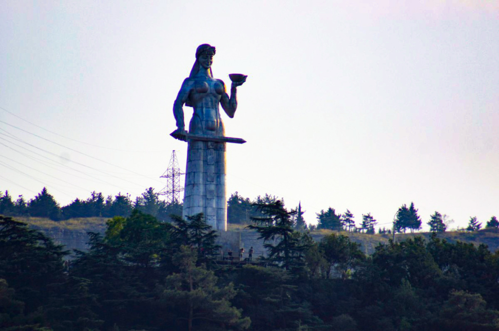 Pomnik Kartlis Deda - Matka Gruzja