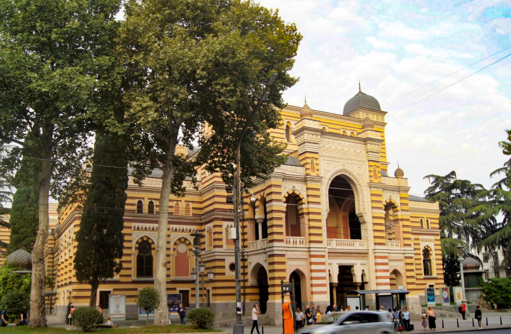 Opera przy al. Rustaweli