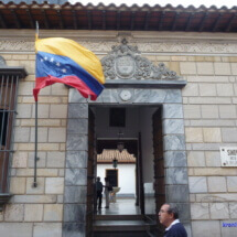 Simon Bolivar - sprawdź w wikopedii Simon Bolivar - sprawdź w wikopedii