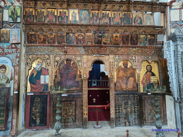 Ikonostat z dawnego kościoła Ikonostat z dawnego kościoła