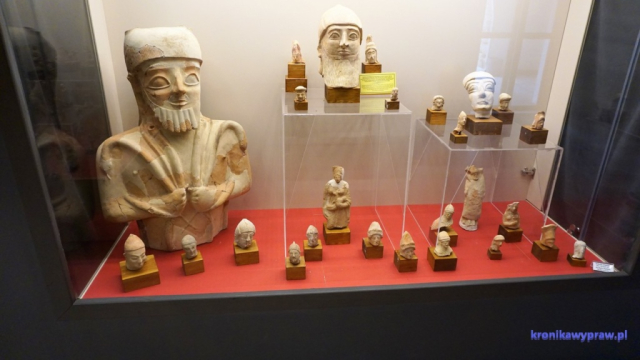 Muzeum - Rzeźby - 750 lat p.n.e Muzeum - Rzeźby - 750 lat p.n.e