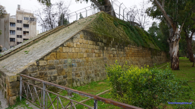 Mury warowne otaczające starą część Nikozji Mury warowne otaczające starą część Nikozji