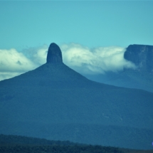 Miały być góry stołowe a tu jakieś sutkowe Miały być góry stołowe a tu jakieś sutkowe