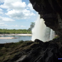 Pod wodospadem El Sapo Pod wodospadem El Sapo