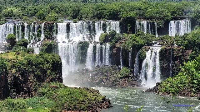 Brazylia wodospady Iguazu