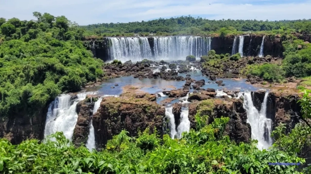 Brazylia wodospady Iguazu