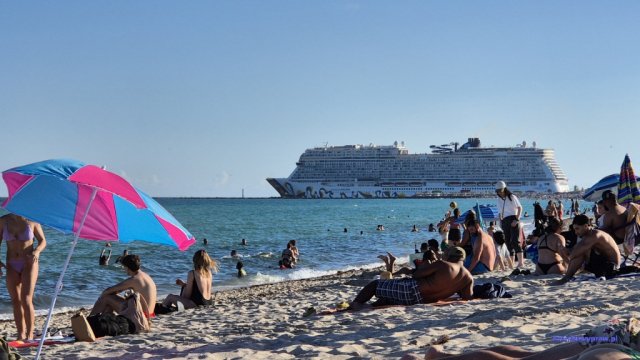 MiamiBeach2025-02-09_029